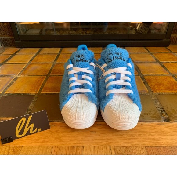 Size 4y/5.5w Adidas The Simpsons “Marge” Superstar Athletic Sneakers GZ1774 - Picture 3 of 6